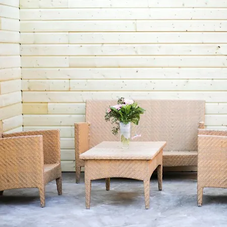 Charming In In A Recreation Park Tatil Evi Meijel