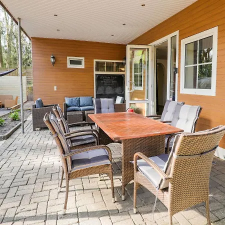 Holiday home Charming Holiday In In A Recreation Park *